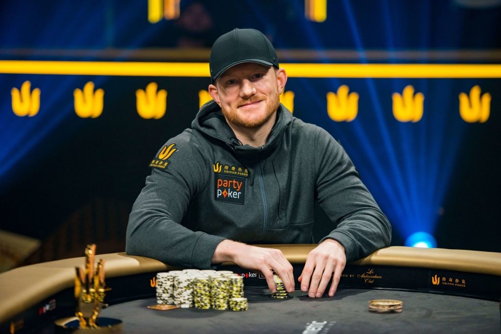 Jason Koon – Tay chơi Poker hàng đầu thế giới